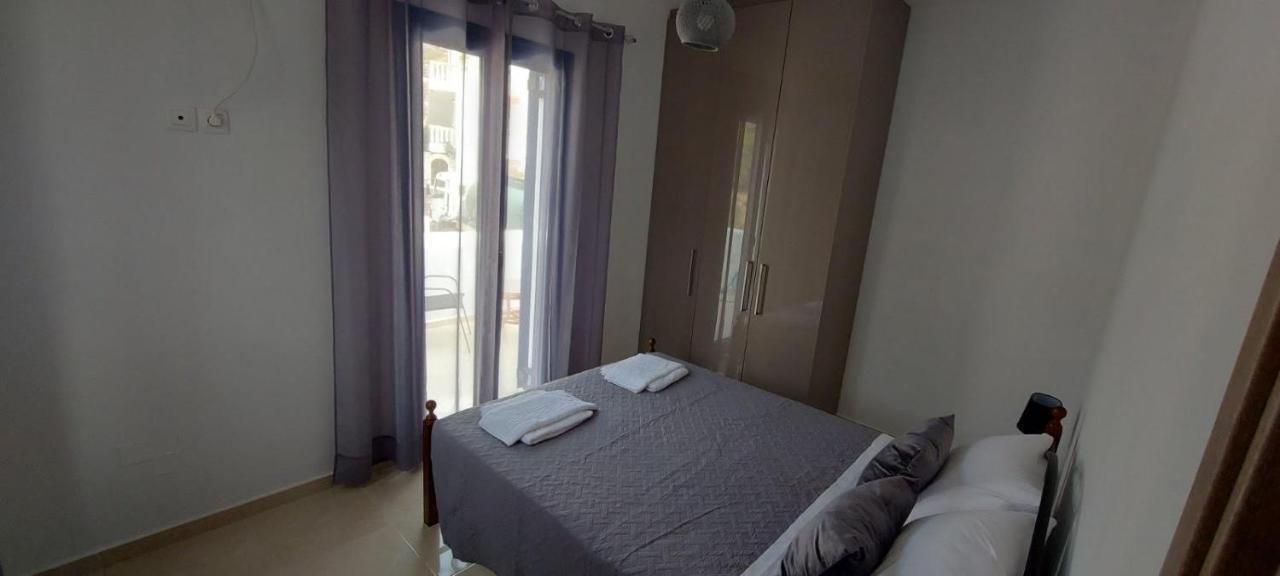 Dionysia Apartments Livadia  Exterior foto